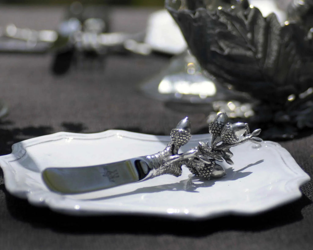 Pewter Acorn & Oak Leaf Handle Spreader